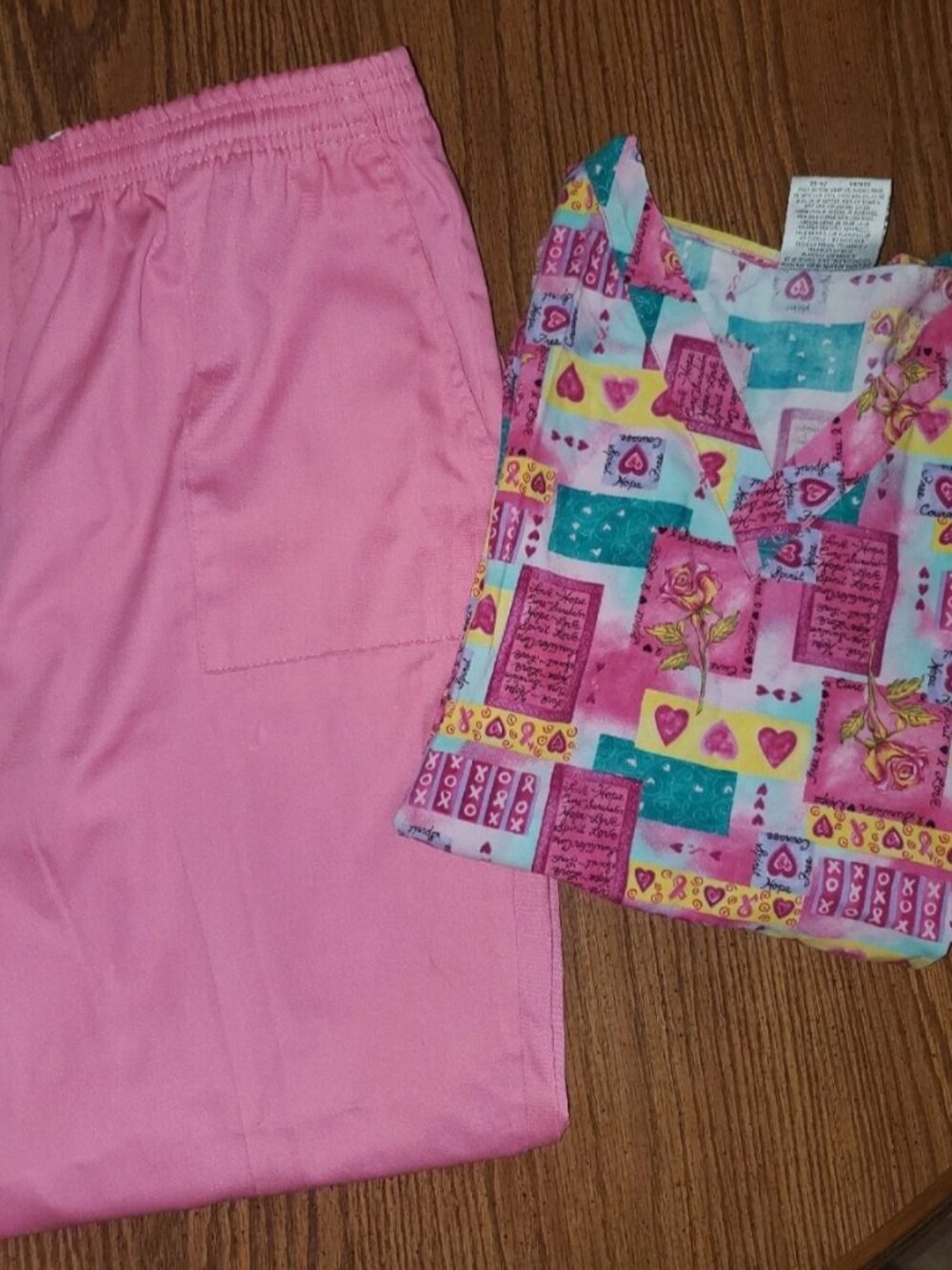 Nursing scrub outfit size XL